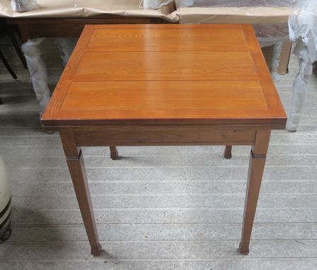 Image of Tapering Leg Draw leaf table